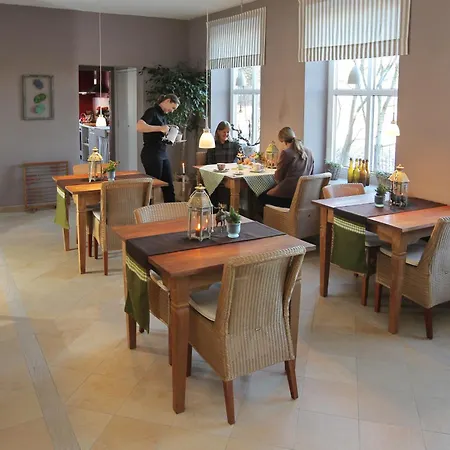 阿尔特兰德斯舒乐酒店 酒店 4*