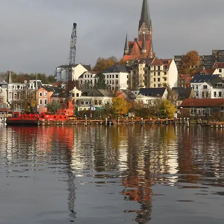 فندق Alte Landschule 4*